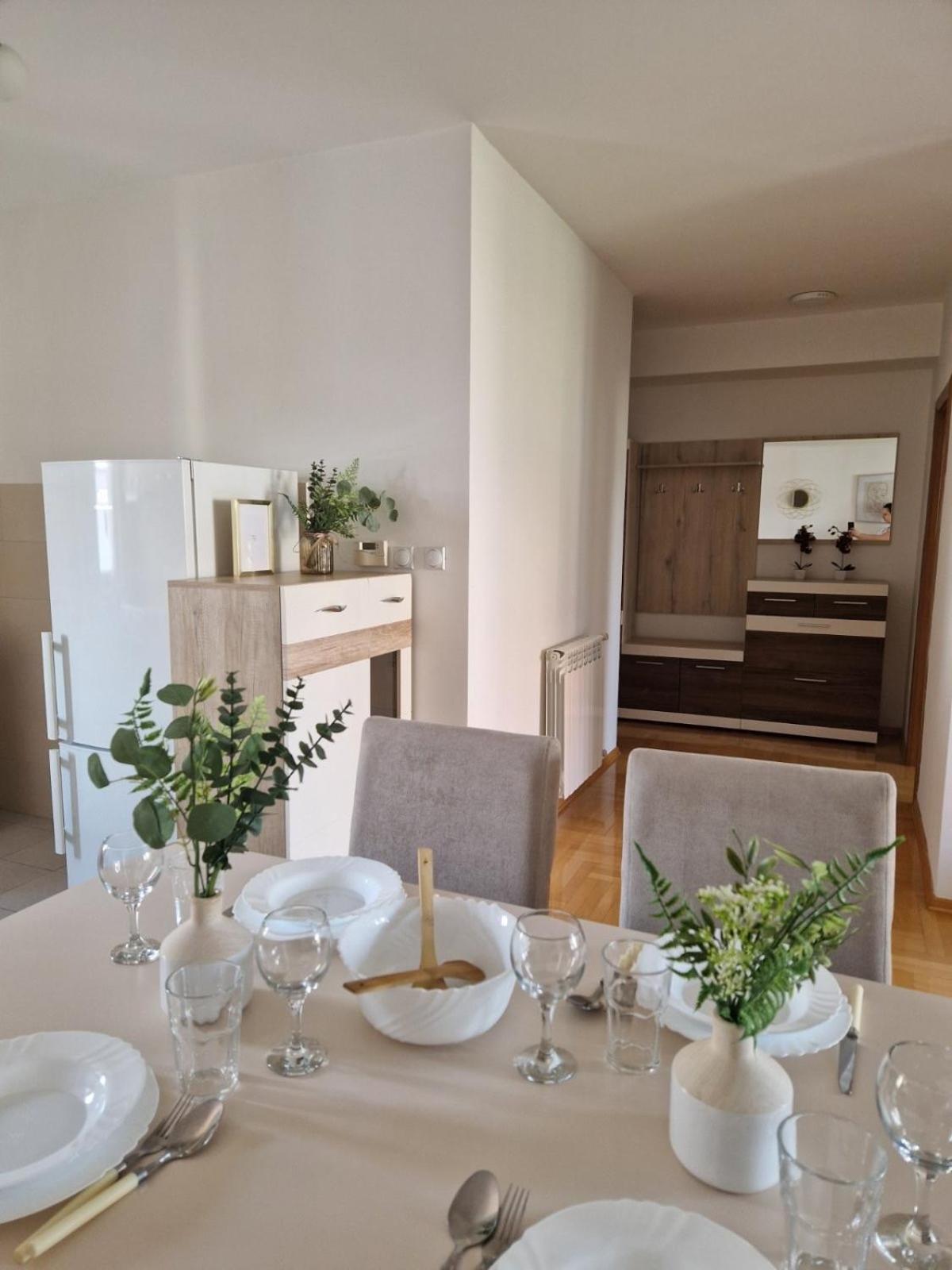 Kamche Lux Apartment Skopje Eksteriør billede