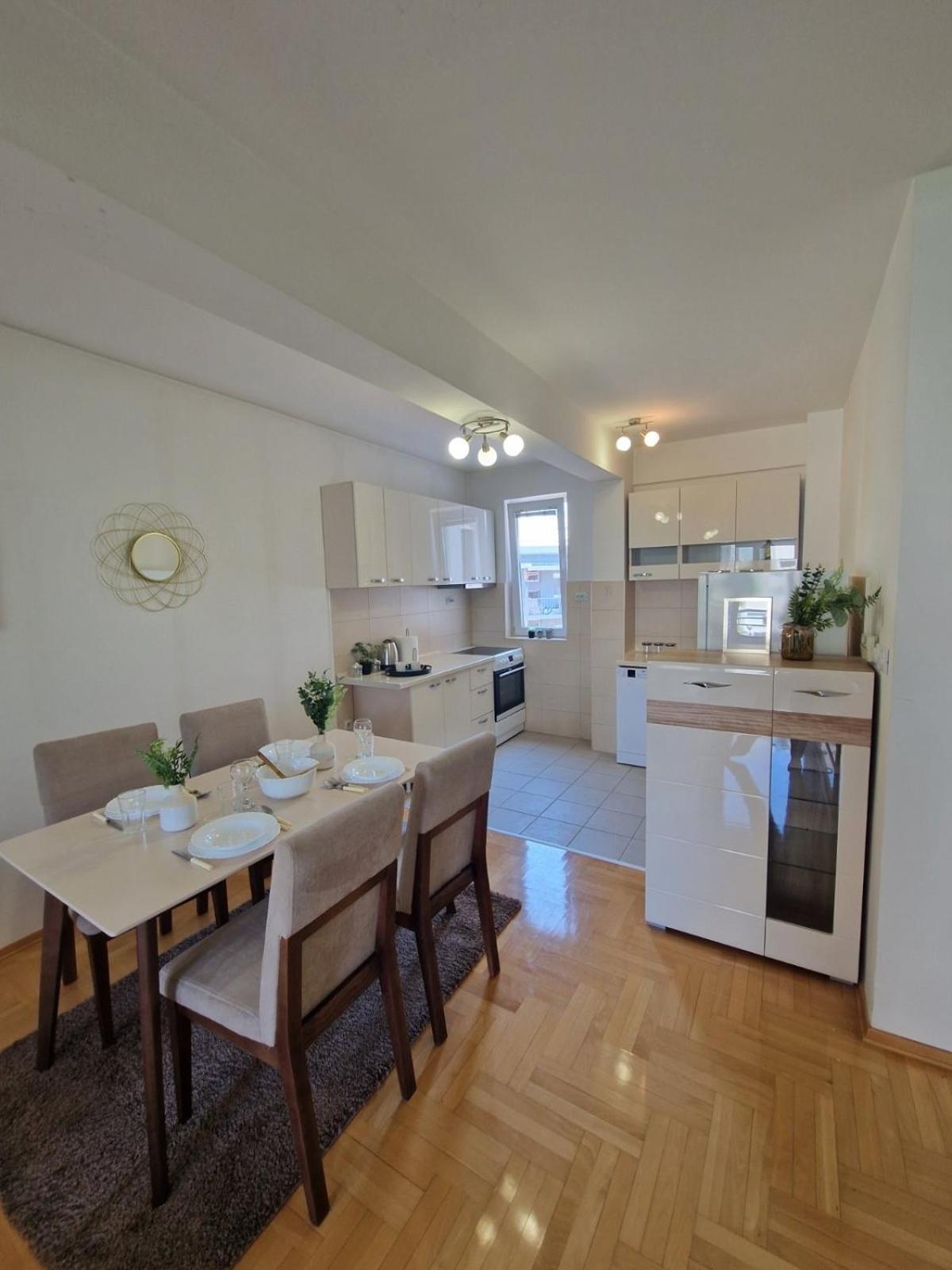 Kamche Lux Apartment Skopje Eksteriør billede