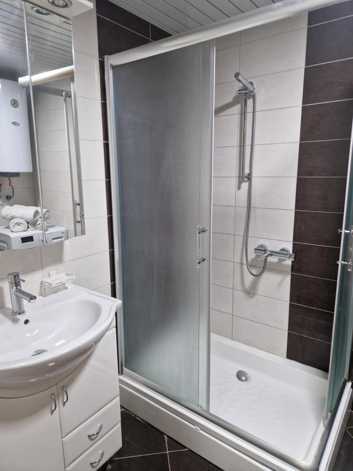 Kamche Lux Apartment Skopje Eksteriør billede