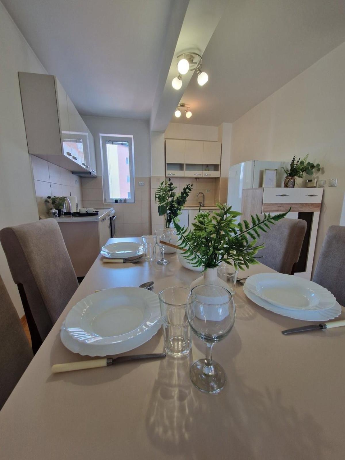 Kamche Lux Apartment Skopje Eksteriør billede